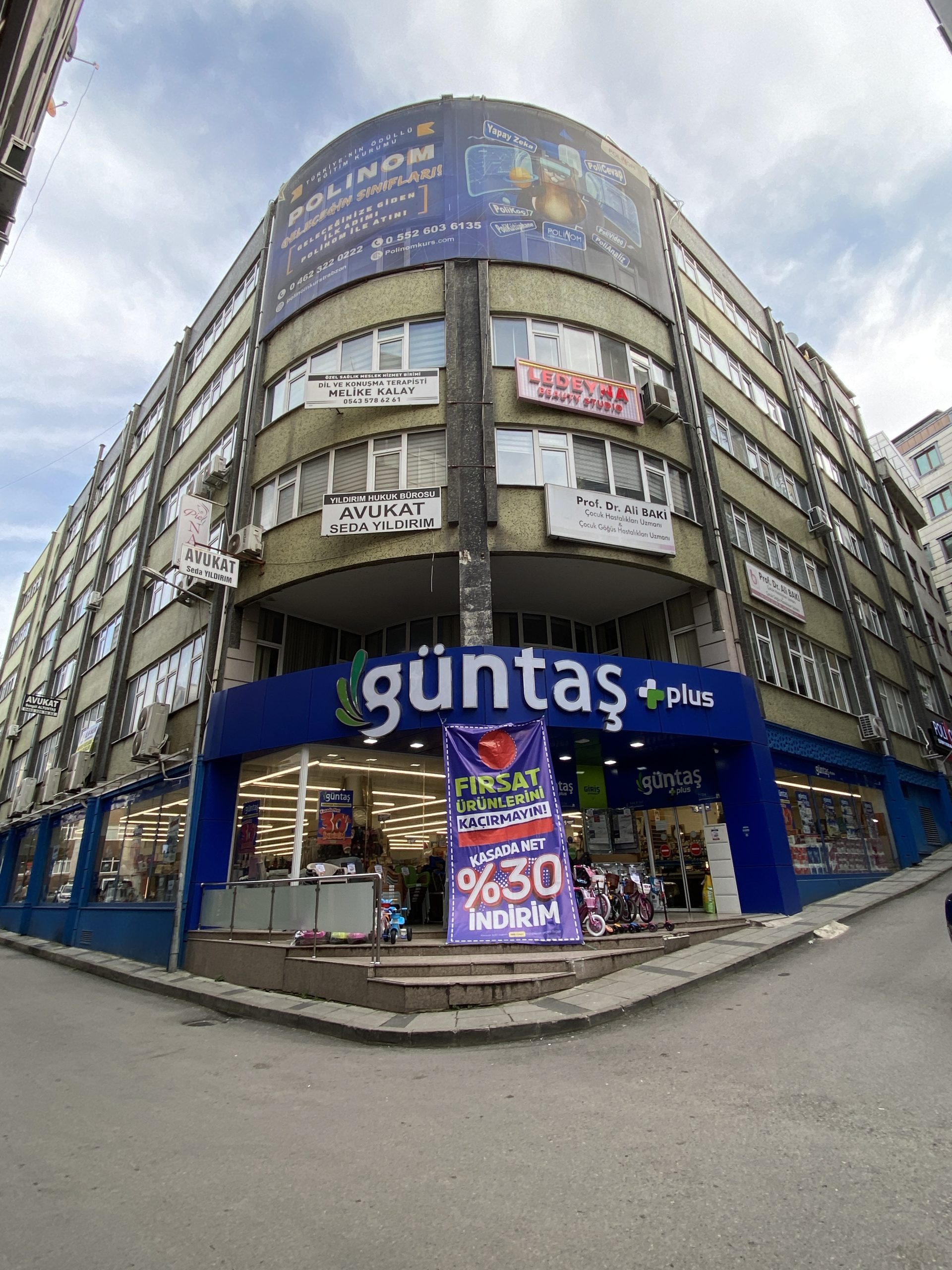 Kapalı Otopark İş Merkezi Projesi
